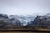 Stumbled across a glacier whilst off-roading in Iceland You encounter incredible views like this every few minutes driving around here 