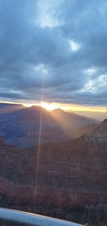 Sunrise at the Grand Canyon this morning Easily one of the most beautiful sunrises Ive ever seen 
