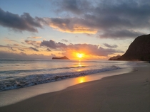 Sunrise Love - Waimanalo Hawaii 