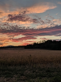 Sunset in a feild near Gettysburg PA  x