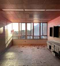 Sunset in an abandoned hospital IG austinschacht