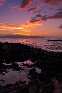Sunset in beautiful KiheiMaui Hawaii x