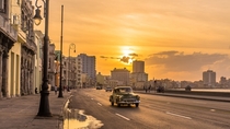 Sunset in Havana 