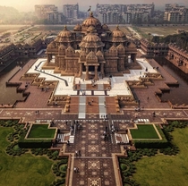 Swaminarayan Akshardham Complex Akshardham Temple  architecture Inspired by Yogiji Maharaj and created by Pramukh Swami Maharaj