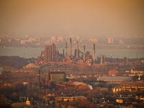 The almost-defunct steel mills of Hamilton Ontario 