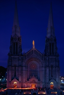 The Basilica of Sainte-Anne-de-Beaupr in  x