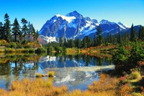 The Beautiful Mountain Scenery of Mount Shuksan in Washington State Photo by JoAnn Zheng 