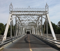 The center section of the Minto Bridge 