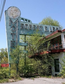 The Former Robert E Lee Motel