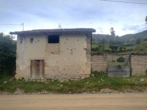 the house my grandmother and her six siblings were born in and where they lived until  there used to be a balcony on the second floor no one has lived in the house since  caja espiritu acobamba huancavelica per