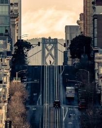 The Less Popular California Street Shot - San Francisco