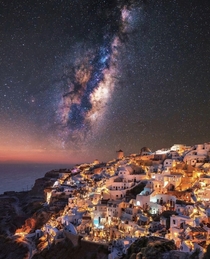 The Milky Way amp Santorini Greece