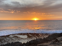 The sunset off the coast of Oahu Hawaii