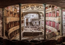Theater ruin in Italy 