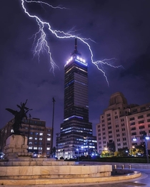 Thunder storm-Torre Latinoamericana Mxico City
