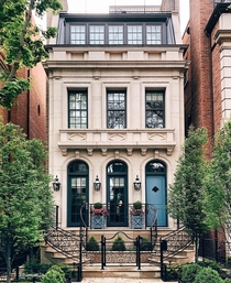 Townhouse with a double staircase entrance on Howe Street Lincoln Park Chicago