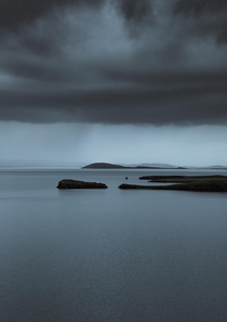 Vatni og regni  Rain over ingvallavatn by aggi   Iceland OC