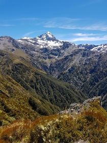 View of Mount Rolleston while on the approach to Avalanche Peak in the Southern Alps of NZ  x  OC