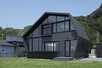 Villa SSK by Takeshi Hirobe Architects 