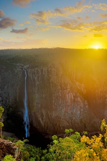 Wallaman Falls - Queensland Australia 