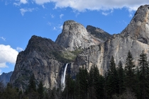 Waterfall Yosemite National Park 
