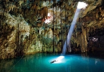 Yucatan Cave Lake Mexico 